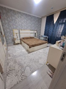 Срочно квартира сотилади Яшнабод олмос махаллада