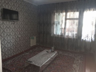 Kvartira sotiladi 1 xona 2 xona qilingan