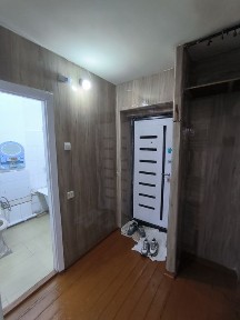 Сдаётся 2ух комнатная квартира в центре Чирчика