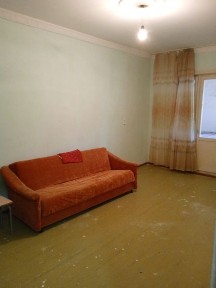 Arenda 1 Etaj 3 xonali