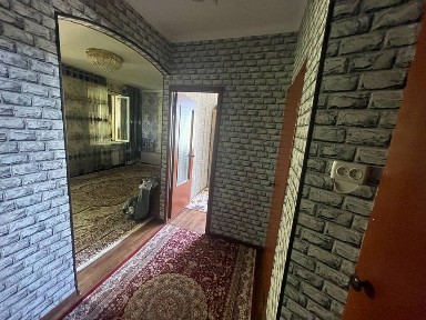 kvartira SOTILADI 1xonalik 2xona qilingan