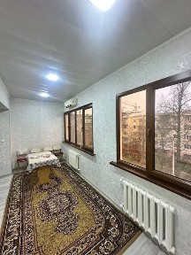 Golden Leaf yaqnida arenda bezmakler