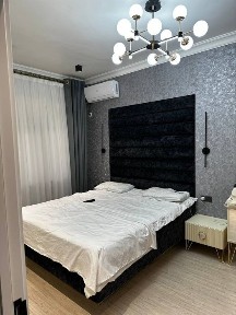 Срочно Продаётся ШРуставели 1/4/4 евро ремонт с мебелью техникой !