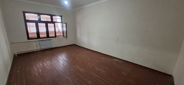 Чирчикда жойлашган 3хона 4этаж гшли дом срочно сотилвоти