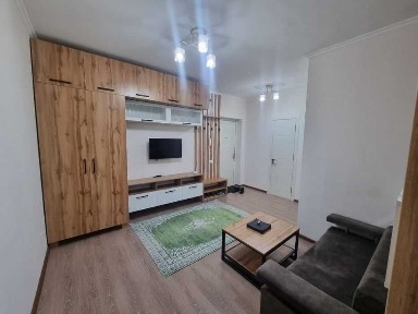 Кадышева • ТАПОИЧ • 1-комн • 41 м² • этаж 5/5 • [M:0425]