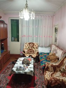 ^ЗЕРКАЛКА! 2/4/4 МЕТРО М. Улугбек Чиланзар 6 квартал Продаётся квартира