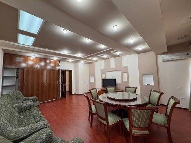 Продаётся 4ком ЖК Каратстрой 165квм ор-р: ул. Ойбек, Бизнес Центр Avalo