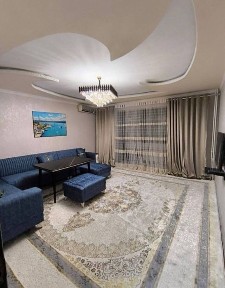 Срочно Продаётся Кушбеги 2/8/9 с мебелью техникой евро ремонт !