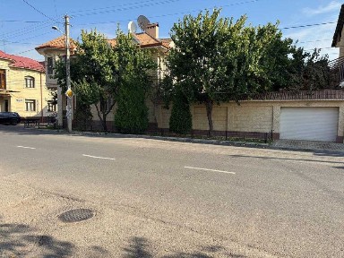 Аренда дома в центре столицы