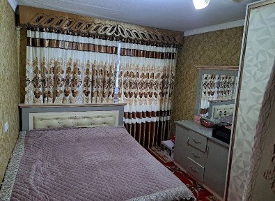 Konechka tomonda 3 xonalik uy sotiladi