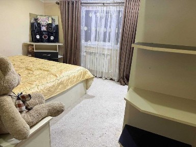 3 хонали квартира сотилади