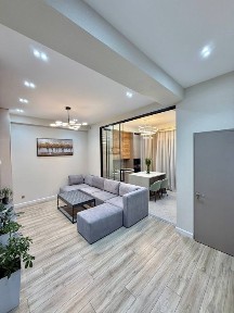 2х комнатная квартира с Евроремонтом укомплектована уютная 58м² срочно