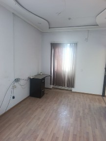 Arendaga ofes beriladi arzon narxga yunsobod 6-kvartal