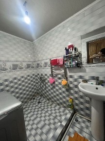 4хонали ховли 2та хонаси бош факат айол-кизлага Бектемирда жойлашган