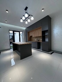 Продаю 2.5 соток евро дом ул. Цалковская