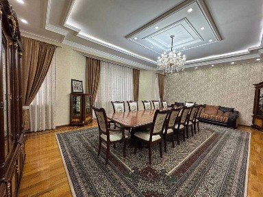 и. Буюк Ипак Йули Дагестанская 5-комн 2-эт 300 м² 4-сот ремонт бассейн