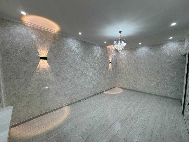 СРОЧНО ! Продаётся квартира в Яшнабаде 1/1/4 ( 40 кв/м ) Оханграбо