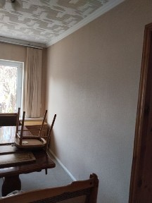 Продам 1 комнатную за 17 000 у.е.  Среднее состояние. 30 кв. м. КИРПИЧ