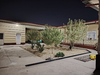 5.3 sotix uy sotiladi yashab turilgan