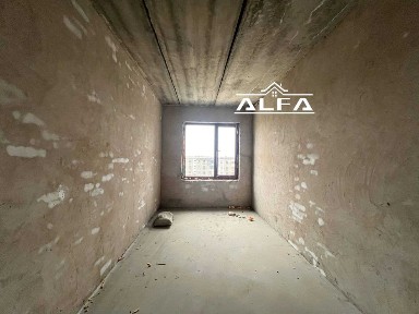 kvartira uy xonadon sotiladi 4 xonali 100 m2 5 qavat.5 qavatli #102x