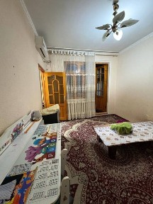 х Пионериская 2/4/4 Чиланзар 2 квартал, Балкон: 1,5х3,Продается