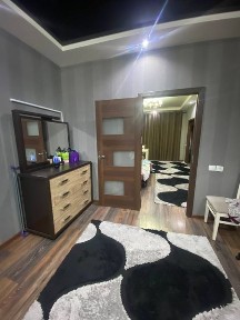 Chilonzor Novza metro