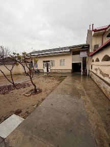 Аренда Ховли Истирохат махаласи 5.хонали 4-сотих 2-та Санузел Бор