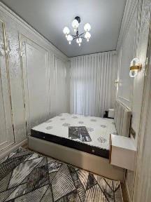 Dyupleks proyektli kvartira sotiladi.