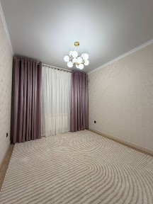 СВОЯ. Срочно продаю. Юнусабад-3 5-больница 4/1/4 Новая. Ипотека