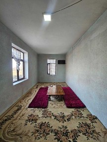 Продаётся 2х комн квартира на 2 этаже Ор-р 6 микрорайон Янги Узб