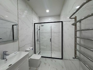 Компактный новый евро коттедж