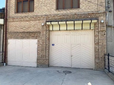 Srochna Uchaska sotiladi Dombiroboda