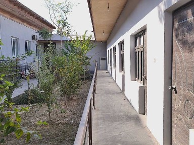 Yu Продаётся дом на 8 сотках, м. Намданак, напротив ресторана Эльбрус