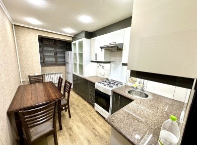 Oilaga talabalarga kv bor Hamid Olimjon metrosi yaqnida