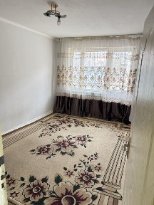 3 xonali uy sotilyapti 42.900$