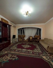 Продаётся квартира Юнусабад 7кв 4/3/4
