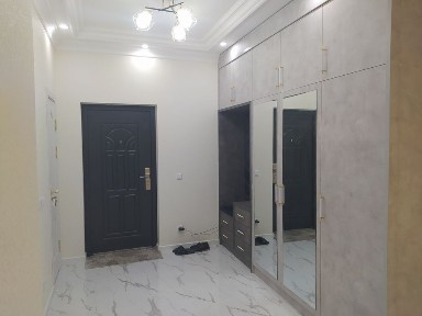 Ижарага квартира срочно Яккасарой туманида жойлашган