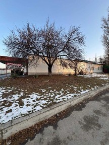 Продам дом на 1й Линии рядом с кругом Уч Кахрамон 6 соток