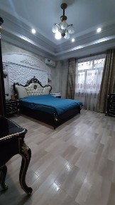 Срочно продаётся участок Яшнабод 6-соток 3-уровен 9-комнота