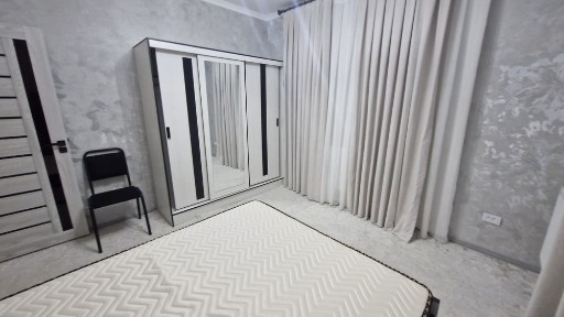 ARENDA kvartira 3 xonali hamma sharoiti borЦентр Арееда квпртира 3х ко