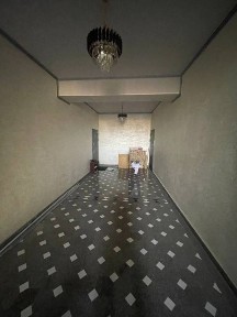 Продаётся 2-комнатная квартира (коробка) в престижном районе