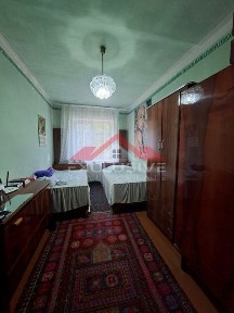 Продается 4 х комнатная квартира. Вторичка. Вокзал.