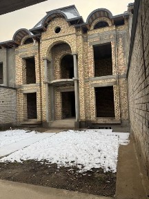 Срочна срочна Кизғалдок каробка 3,5 сотик добротний курилган