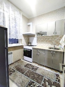 Аренда! Чиланзар 8 квартал 1/1/4 евро ! все есть.