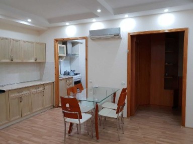 3/4/9 на Юнусабад-2 (Универсам)