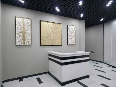 Продаётся в помещение. С арендатором, Паркентский