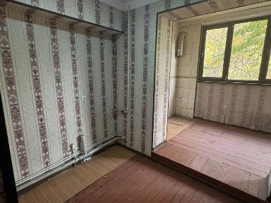 Ц-5 Джентльмен пап 4/1/4 Под не жилое 1 линия фасад 15 метр