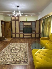 Продаётся Ц-4 1/3/4 Евро ремонтом мебелью техникой ор-р Алайский базар