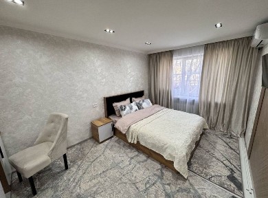 Новомосковская Продаю 1/2/5 Кафе вечер срочна