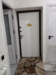 #1667 Яшнабадский район Ор-р не доезжая метро Дустлик 2/2/2